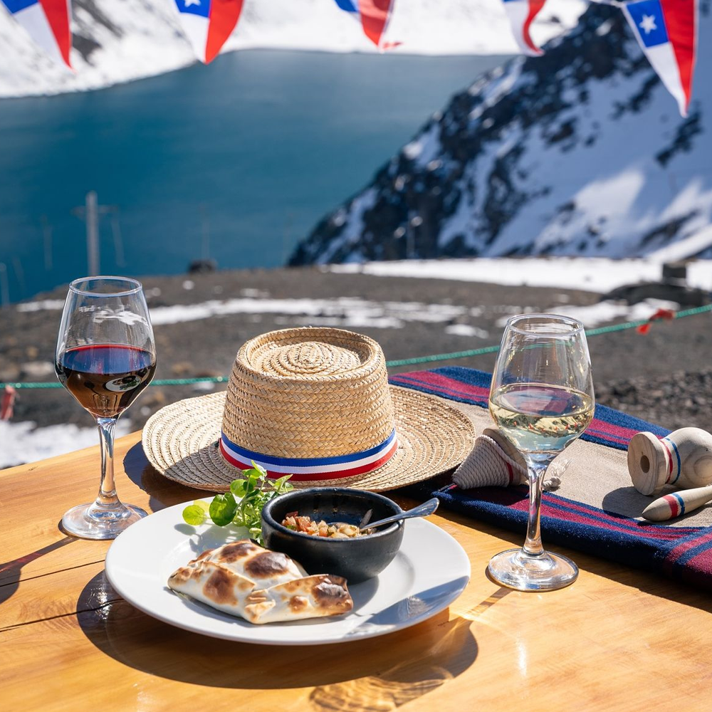 Inspiración para decorar tu mesa en Fiestas Patrias