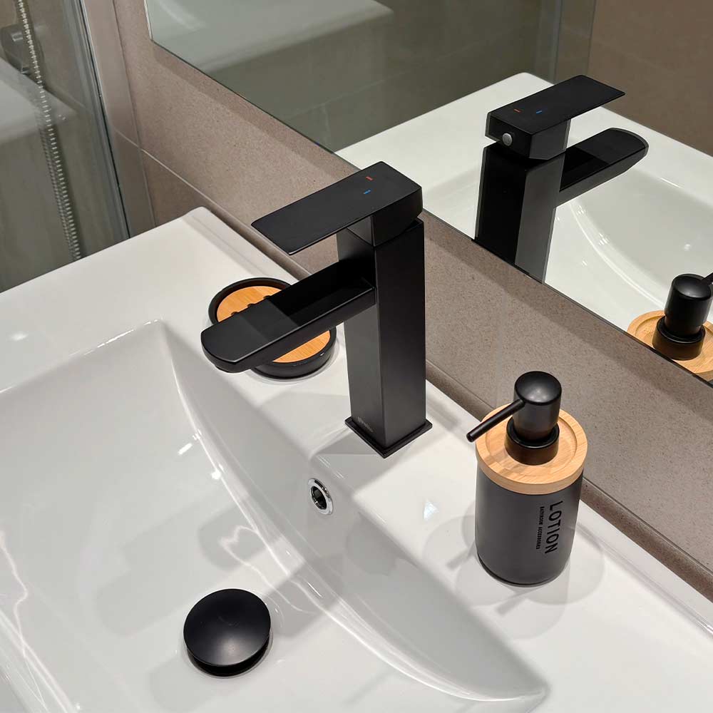 Monomando Lavamanos Alto Legge Negro Mate