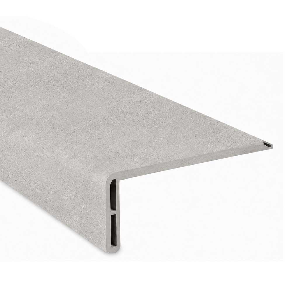 Nariz de Grada Gris Concreto 2400x83x35.5mm